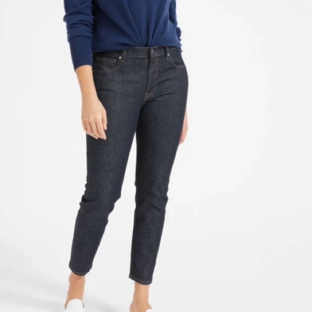 Everlane Mid-Rise Skinny Ankle Jean